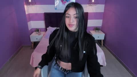 Snapshot of alli_cooper chatting on January 16, 2025, 1:04 pm Ali online show from January 16, 2025, 1:04 pm