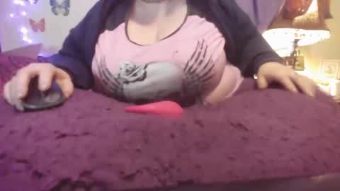 Alli Kat online show from December 3, 2024, 9:33 am