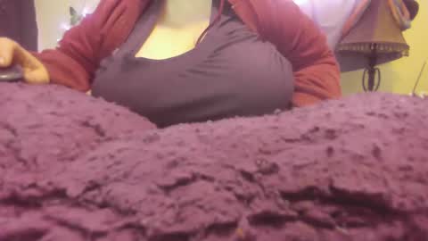 Alli Kat online show from March 10, 2025, 9:40 pm