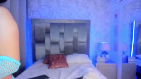 AlliceWinter online show from October 29, 2025, 11:34 am