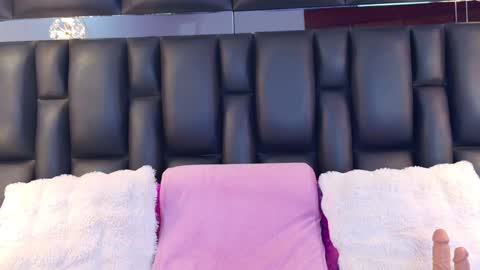 Allicia online show from January 31, 2025, 10:10 pm