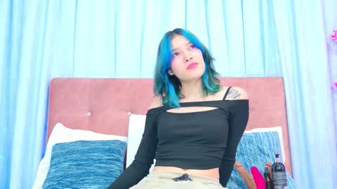 Allicia online show from November 1, 2025, 7:05 pm