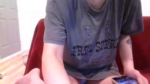 alliebearx online show from February 6, 2025, 12:43 am