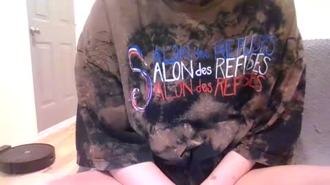 alliebearx online show from February 24, 2025, 12:30 am