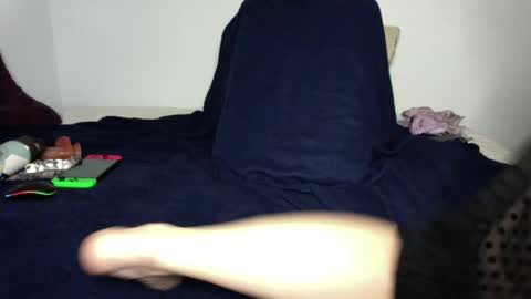 alliehex online show from February 13, 2025, 3:50 am