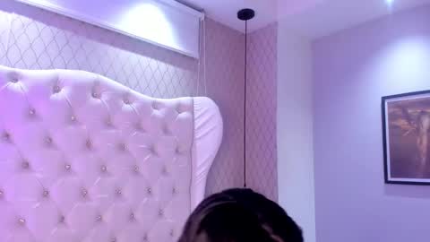 Snapshot of allisonfoster_ chatting on March 2, 2025, 1:47 am Allison online show from March 2, 2025, 1:47 am