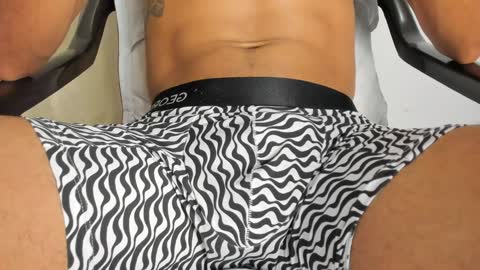 AllisonJustin online show from January 26, 2025, 1:20 am