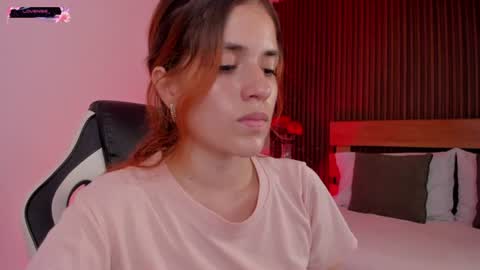 Snapshot of alliss_ginger_ chatting on June 12, 2026, 9:03 pm A L L I S S online show from June 12, 2026, 9:03 pm