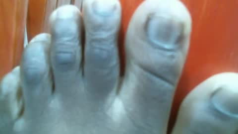 Snapshot of alliyah1 chatting on October 20, 2025, 2:12 am Ally online show from October 20, 2025, 2:12 am