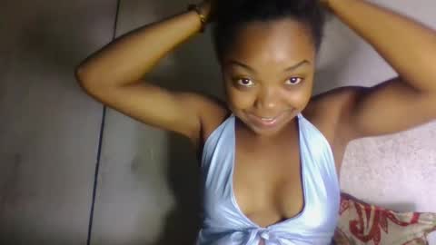 allizida01 online show from May 15, 2026, 11:28 am