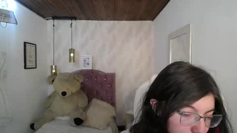 alison online show from December 20, 2025, 8:38 pm