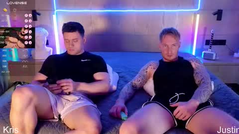 Justin online show from December 2, 2025, 7:53 pm