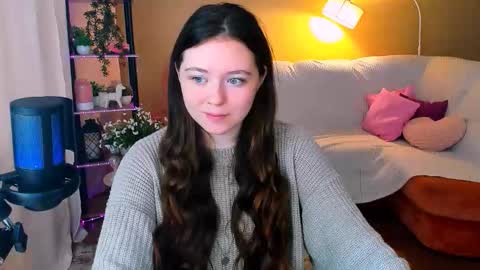 Snapshot of alluringeyess chatting on September 13, 2025, 4:23 am alluringeyess online show from September 13, 2025, 4:23 am