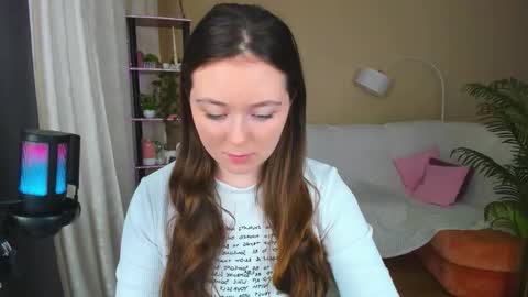 Snapshot of alluringeyess chatting on September 19, 2025, 11:22 am alluringeyess online show from September 19, 2025, 11:22 am