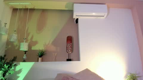 Snapshot of ally_addams chatting on October 6, 2025, 3:37 am Ally online show from October 6, 2025, 3:37 am