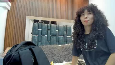 ally_and_noah_ online show from April 30, 2026, 11:16 am