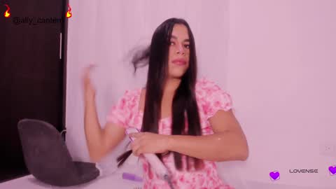 Snapshot of ally_cantero chatting on January 1, 2025, 4:50 am NEW VIDEOS IN MY PROFILE online show from January 1, 2025, 4:50 am