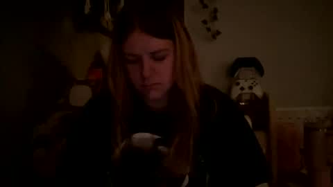 Snapshot of allyanalangel chatting on March 10, 2025, 11:16 pm allyanalangel online show from March 10, 2025, 11:16 pm