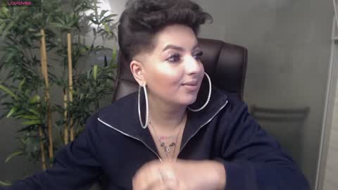 Snapshot of allyiah chatting on January 8, 2025, 12:38 am online show from January 8, 2025, 12:38 am