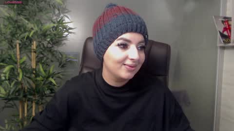 Snapshot of allyiah chatting on January 26, 2025, 1:41 am online show from January 26, 2025, 1:41 am