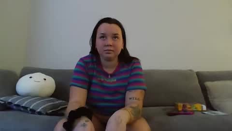 Snapshot of allylove2626 chatting on November 16, 2025, 2:28 am allylove2626 online show from November 16, 2025, 2:28 am