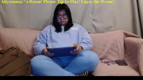 Allyssamay online show from March 22, 2026, 3:54 am