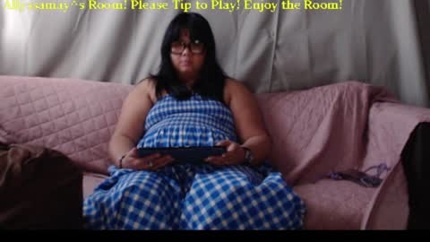 Allyssamay online show from April 9, 2026, 6:19 am