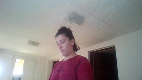 Snapshot of alma_amy chatting on February 9, 2025, 1:03 pm Alma online show from February 9, 2025, 1:03 pm