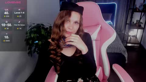 Snapshot of alma_diaz chatting on October 30, 2025, 9:22 am Alma online show from October 30, 2025, 9:22 am