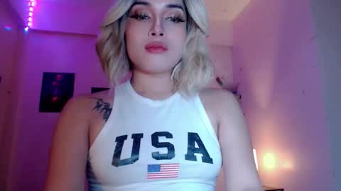 Snapshot of almee24 chatting on April 9, 2026, 9:26 am KIM online show from April 9, 2026, 9:26 am