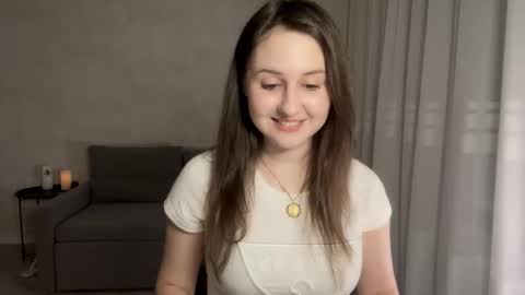 Snapshot of almostinnocent_ chatting on November 8, 2025, 9:24 pm Anna online show from November 8, 2025, 9:24 pm