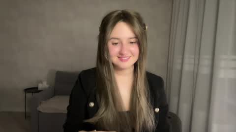 Anna online show from April 3, 2026, 9:35 pm