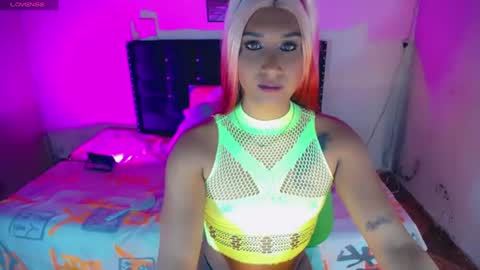 Snapshot of alondragill_ chatting on July 1, 2026, 2:46 am alondragill_ online show from July 1, 2026, 2:46 am
