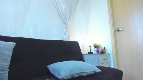 Snapshot of alonehazel chatting on January 26, 2025, 9:40 pm Hazel Bowie online show from January 26, 2025, 9:40 pm