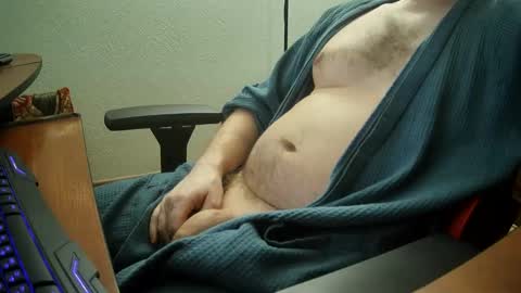 Snapshot of alonzomanly chatting on January 5, 2025, 5:09 am alonzomanly online show from January 5, 2025, 5:09 am