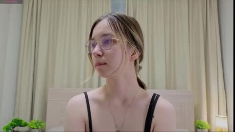 Alorenna online show from February 26, 2026, 2:49 pm