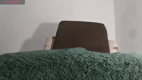 alotofcream4u online show from March 31, 2026, 5:52 am