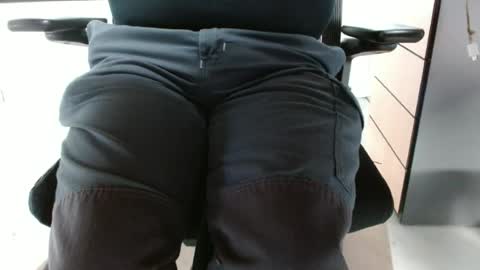 alotofhairpussy online show from June 22, 2026, 7:16 am