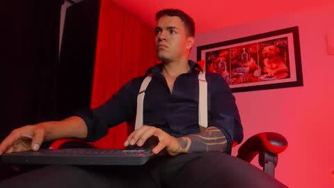 alpha_dominus_ online show from February 2, 2026, 4:22 am