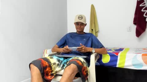 Snapshot of alpha_smit chatting on January 26, 2025, 12:05 am alpha smit online show from January 26, 2025, 12:05 am