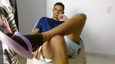 Snapshot of alpha_smit chatting on February 9, 2025, 11:25 pm alpha smit online show from February 9, 2025, 11:25 pm