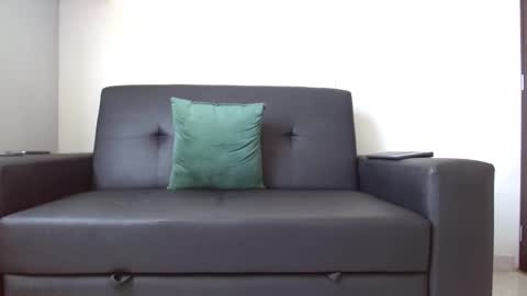 Snapshot of alpha_smit chatting on February 12, 2025, 4:00 pm alpha smit online show from February 12, 2025, 4:00 pm