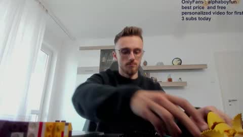 Andi online show from October 25, 2025, 12:13 pm