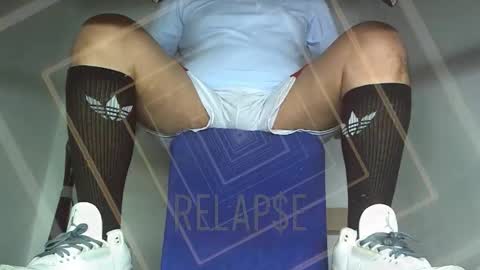 Snapshot of alphacashmaster777 chatting on September 22, 2025, 1:40 am cashmaster findom online show from September 22, 2025, 1:40 am