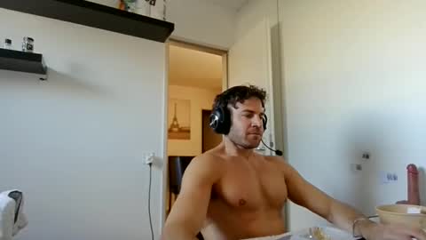 alphah_hunk online show from April 4, 2026, 3:09 pm