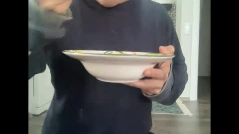 Snapshot of alphandre chatting on January 21, 2025, 1:22 pm AlphAndre online show from January 21, 2025, 1:22 pm