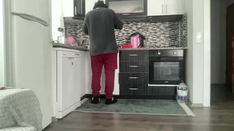 Snapshot of alphandre chatting on March 2, 2025, 8:27 am AlphAndre online show from March 2, 2025, 8:27 am