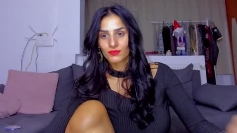 Snapshot of alphaqueenx chatting on October 17, 2025, 8:55 pm Michelle online show from October 17, 2025, 8:55 pm