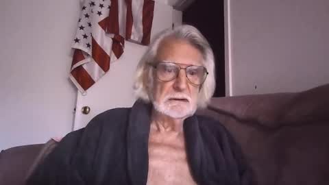 AlphaUniform online show from May 20, 2026, 10:54 am