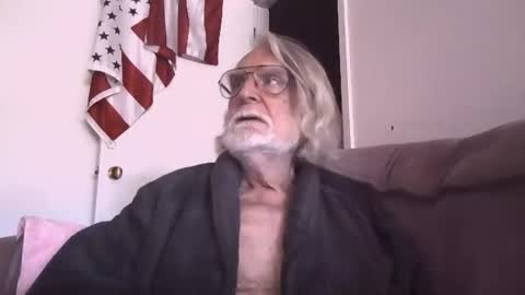 AlphaUniform online show from June 12, 2026, 3:11 pm